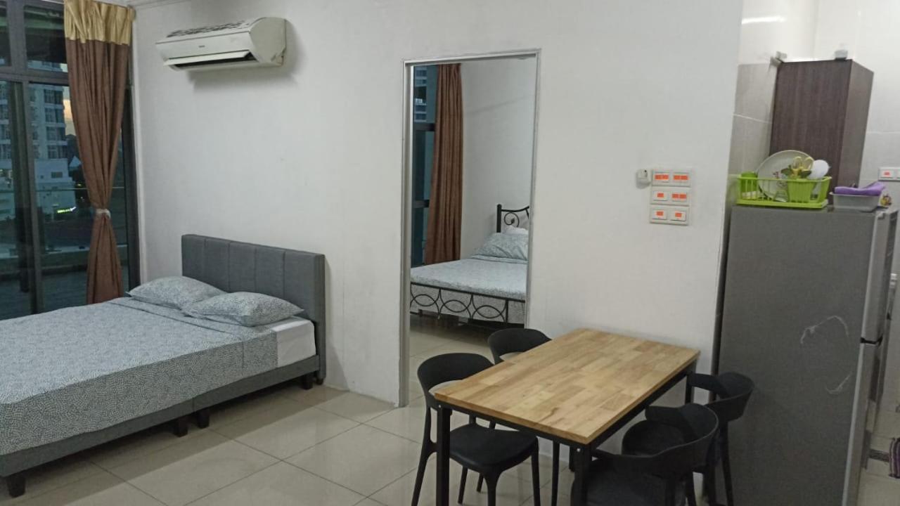 Vista Alam Serviced Apartment Near Idcc Sacc Pkns Uitm Msu Avisena Шах-Алам Екстер'єр фото