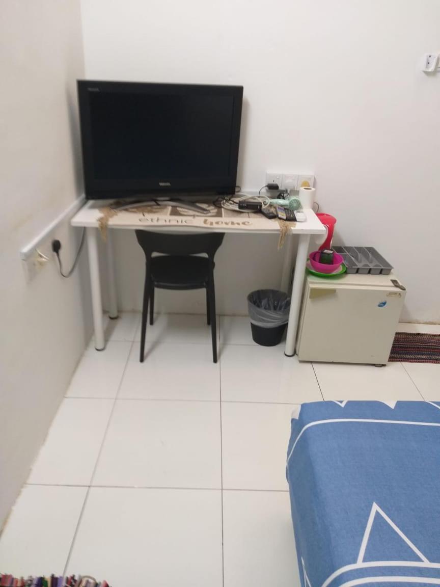 Vista Alam Serviced Apartment Near Idcc Sacc Pkns Uitm Msu Avisena Шах-Алам Екстер'єр фото