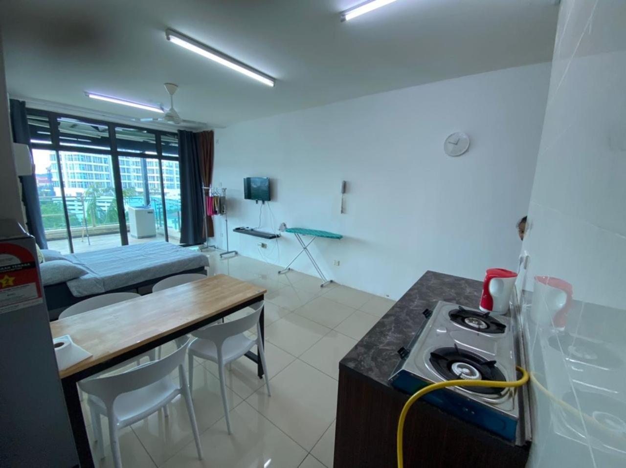Vista Alam Serviced Apartment Near Idcc Sacc Pkns Uitm Msu Avisena Шах-Алам Екстер'єр фото