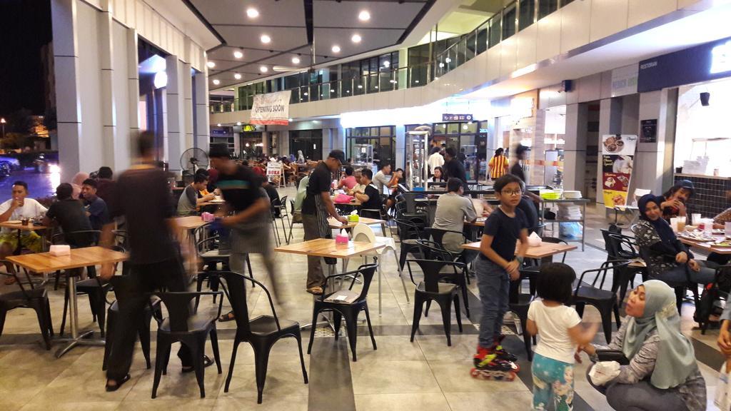 Vista Alam Serviced Apartment Near Idcc Sacc Pkns Uitm Msu Avisena Шах-Алам Екстер'єр фото